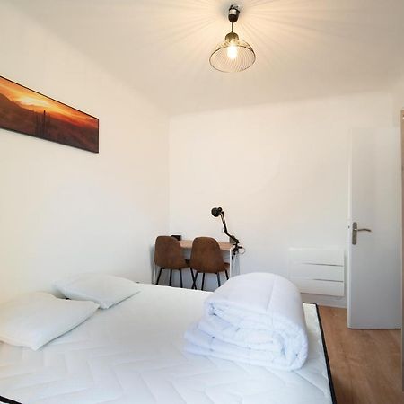 Grand Appartement 3 Chambres Avec Clim Et Balcon Marseille Exterior photo